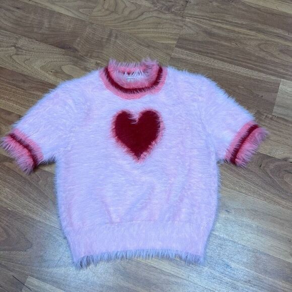 Kimchi Blue Womens Heart Kalila Knit Fluffy Crop Top Pink Small - Picture 3 of 12